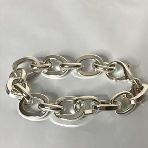 Nine West Silvertone Chain Bracelet Approx 7.5”